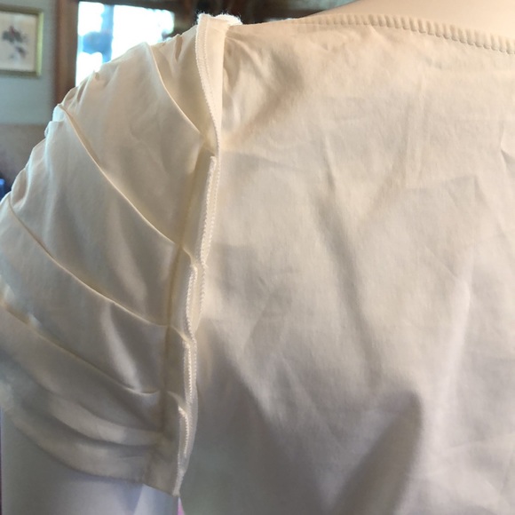 BCBGMAXAZRIA White puff sleeve v neck tie in back dress shirt women’s si… - Picture 11 of 16